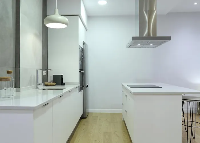 Apartment Cozy And Centric By Cisan *